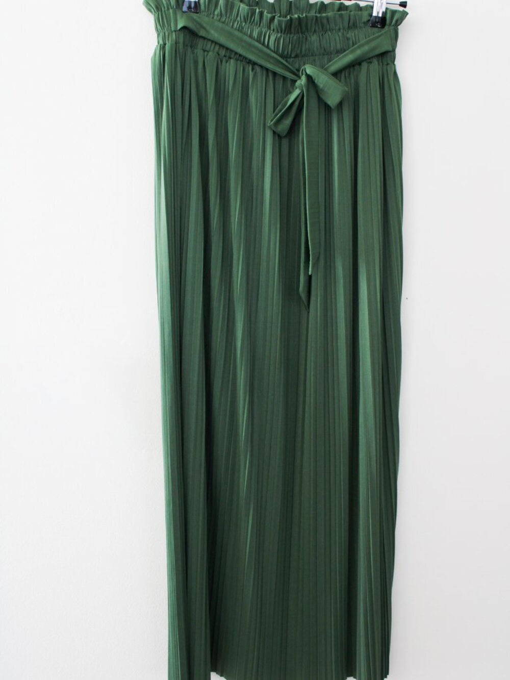 Forgotten Grace Emerald Green Pleated Wide Leg Tie-Waist Maxi Skirt | Size XS